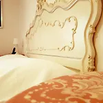 Ca' Bragadin E Carabba Gæstehus 4*