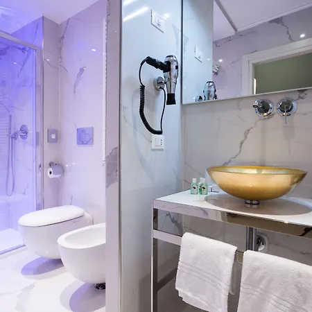 ضيافة كا'براغادين إي كارابا بيت ضيافة البندقية