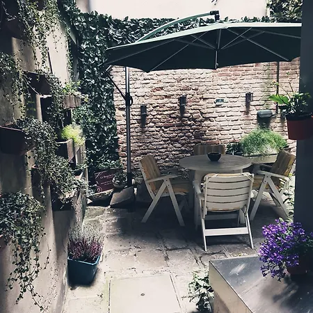 ضيافة كا'براغادين إي كارابا 4* البندقية