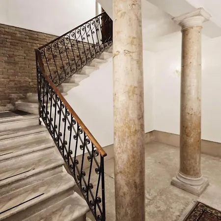 Ca' Bragadin E Carabba Venedig