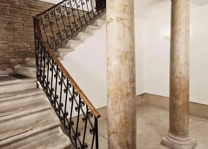 Ca' Bragadin E Carabba Venise
