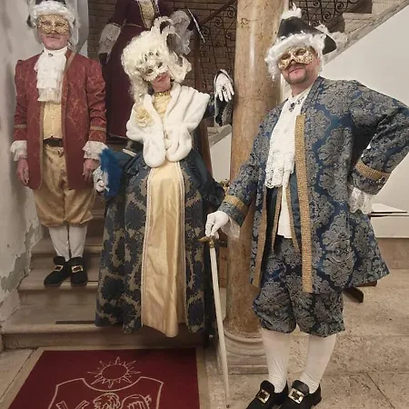 Ca' Bragadin E Carabba 4*