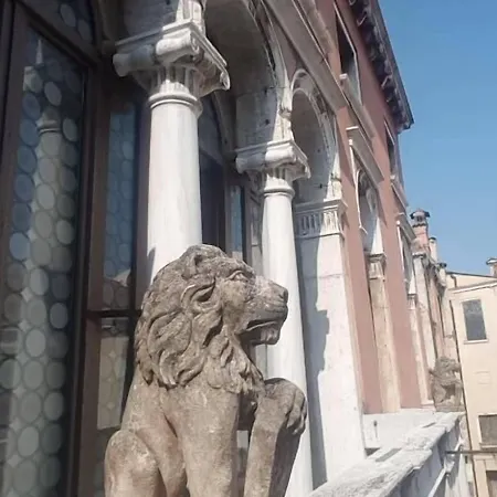 Ca' Bragadin E Carabba Gasthuis 4*